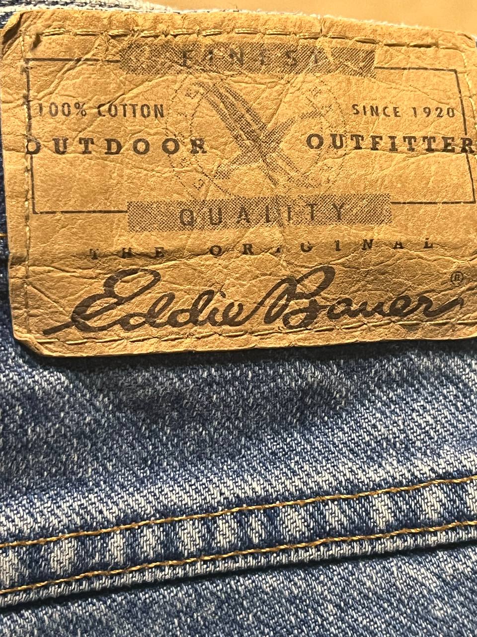 Eddie Bawer Jorts
