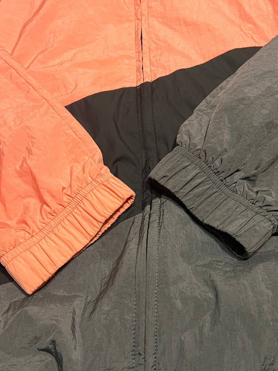 Nike Big Swoosh Windbreaker