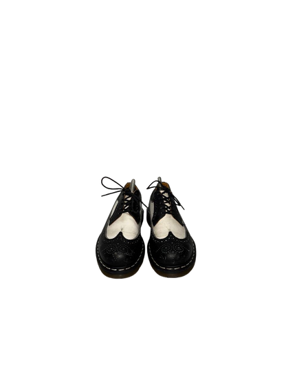 Dr. Martens Vintage 3989 Wingtip Brogues