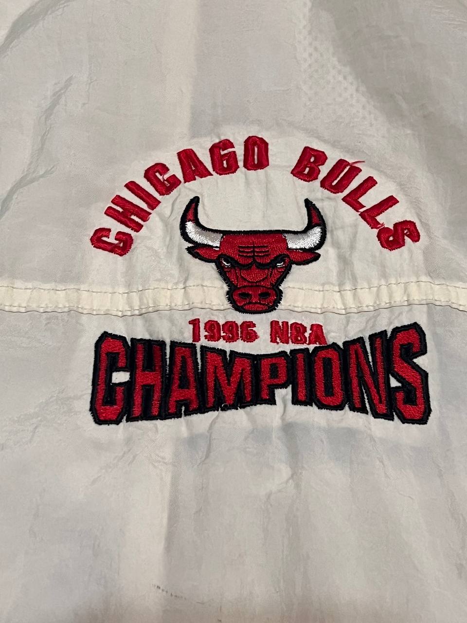 Starter Chicago Bulls Windbreaker